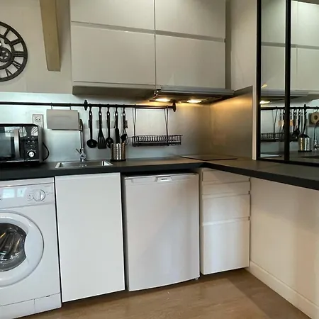 Apartment Bright Near The Of Nice