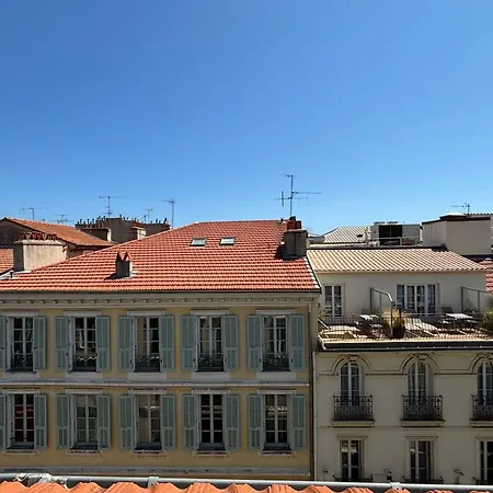 Bright Near The Of Apartment Nizza